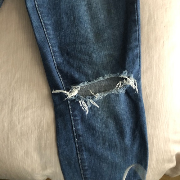 Ripped Paige Skinnies size 29 - Picture 5 of 8